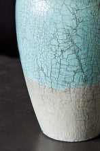 Load image into Gallery viewer, Annie Sloan Craqueleur Step 2
